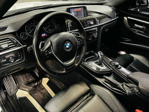 2017 BMW 3 Series 330i xDrive