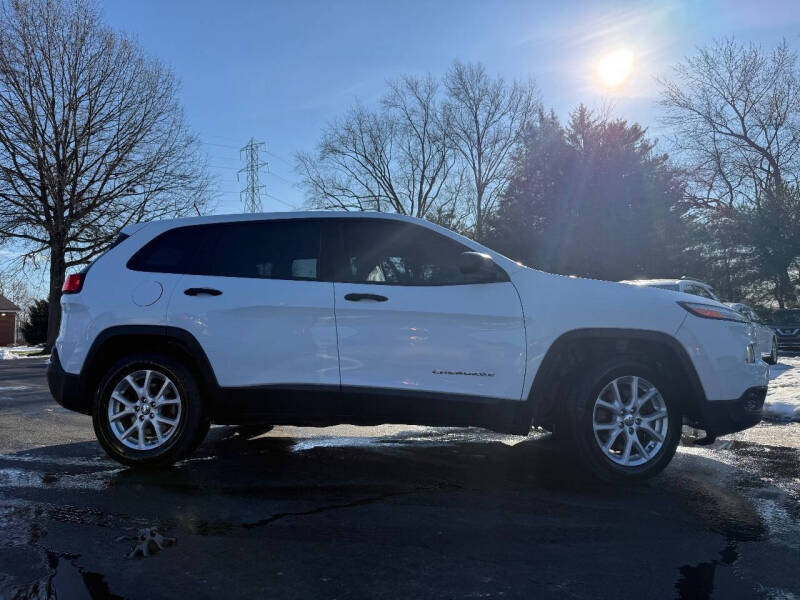 2014 Jeep Cherokee Sport