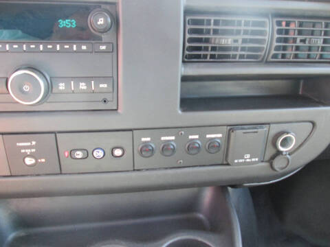 2017 Chevrolet Express 2500