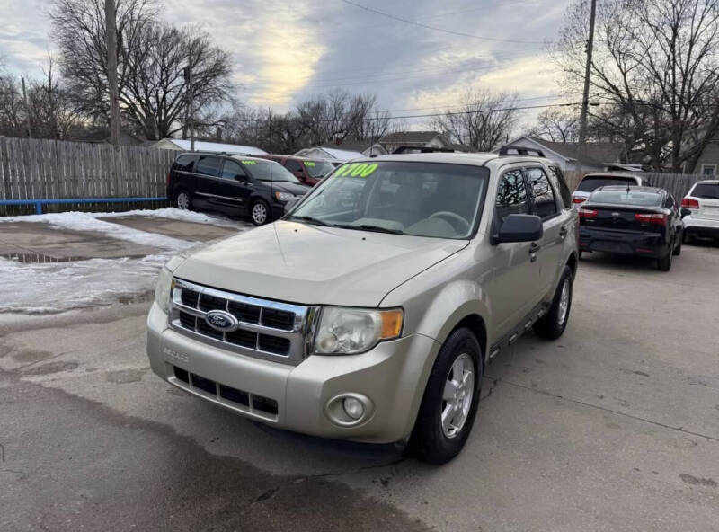 2010 Ford Escape for sale at Aztec Motors in Wichita KS