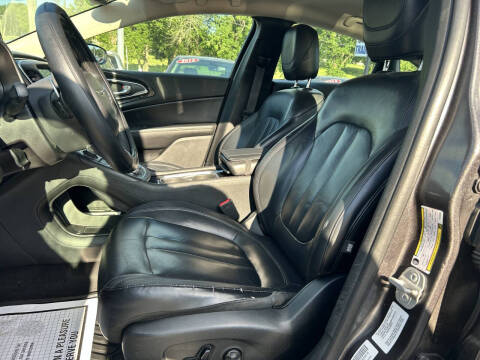 2015 Chrysler 200 C
