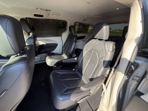 2018 Chrysler Pacifica Touring L