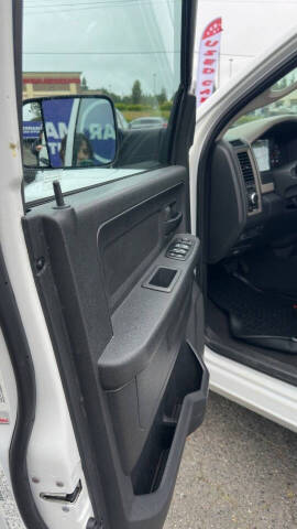 2011 RAM 1500 ST