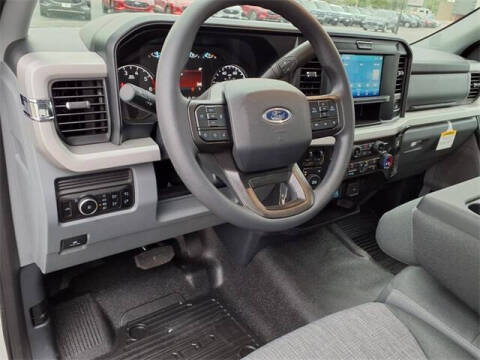 2025 Ford F-350 Super Duty XLT