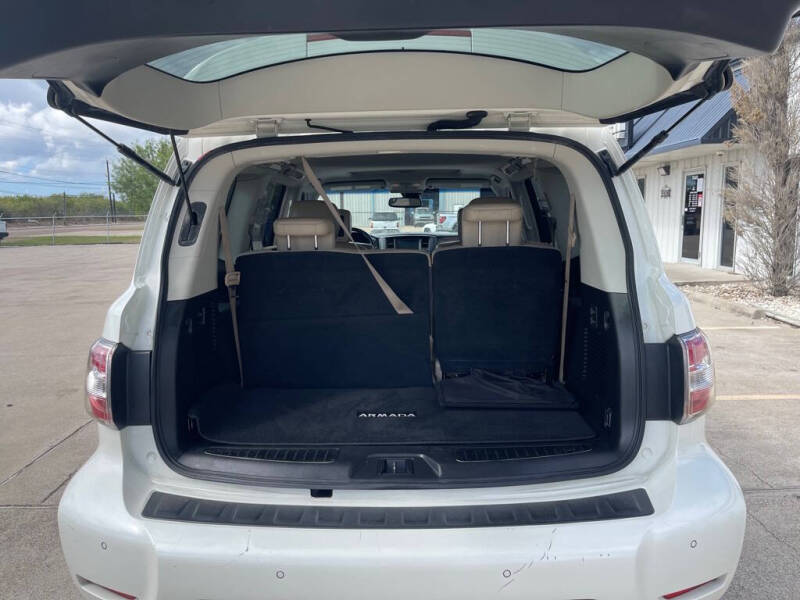 2017 Nissan Armada Platinum