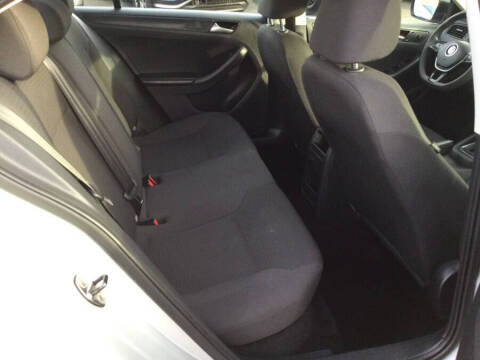 2015 Volkswagen Jetta