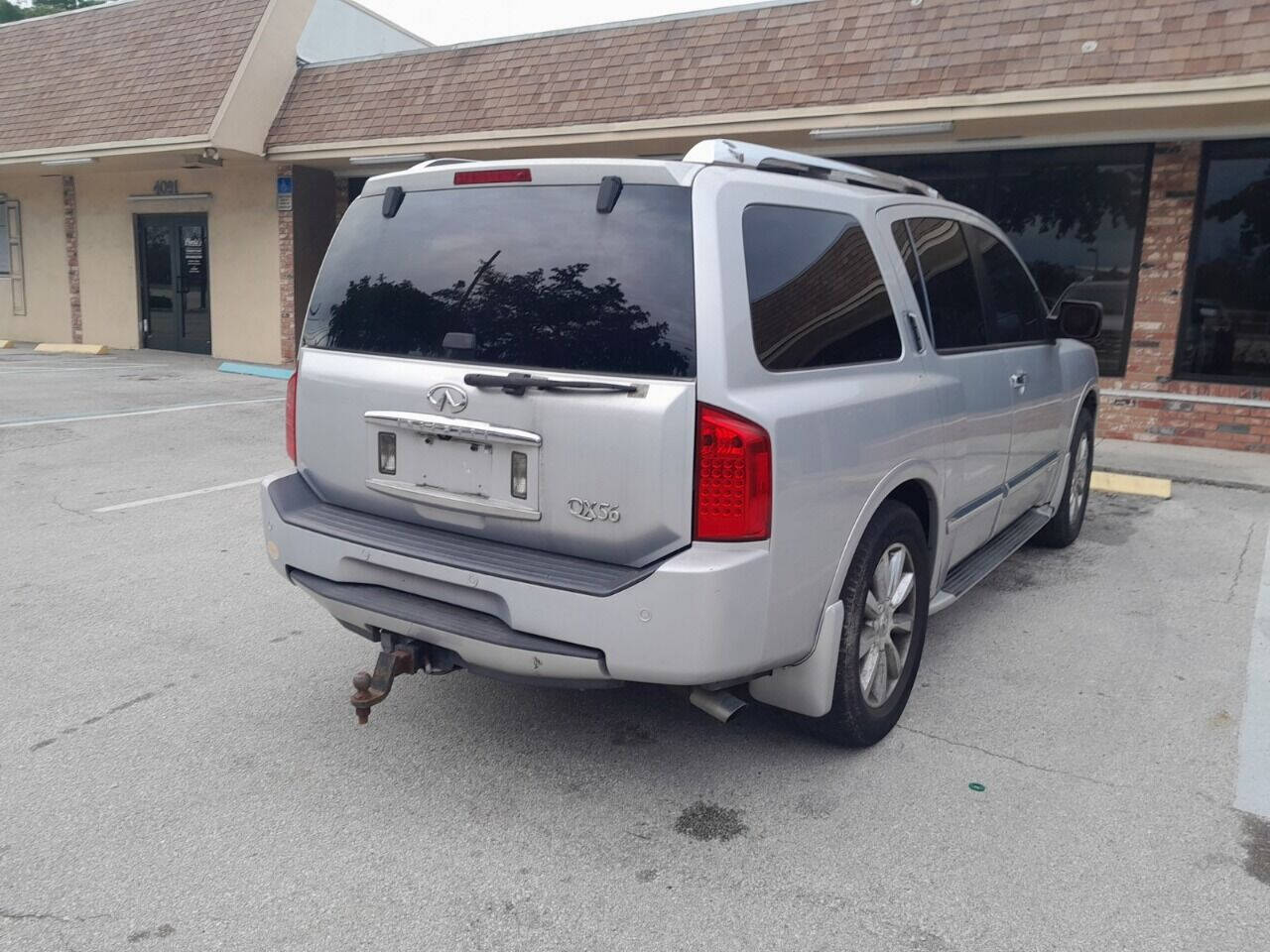 2008 Infiniti QX56 SUV / Crossover - $4,950