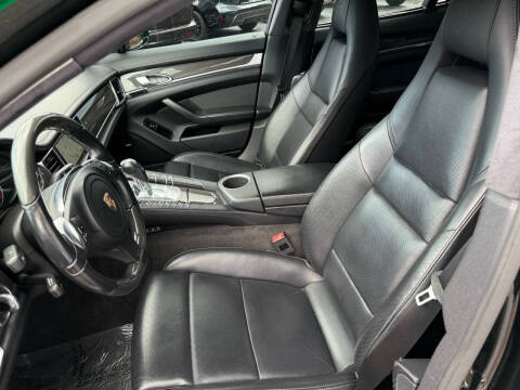 2014 Porsche Panamera Turbo