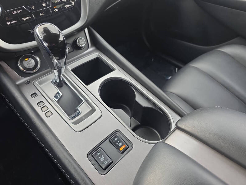 2023 Nissan Murano SV