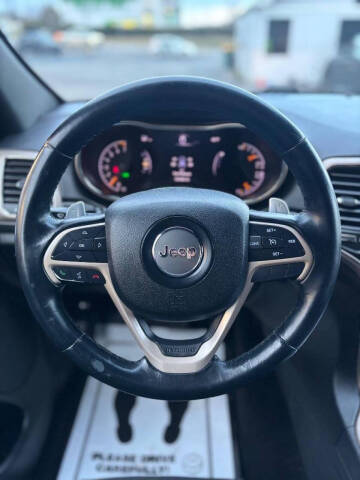 2017 Jeep Grand Cherokee Laredo