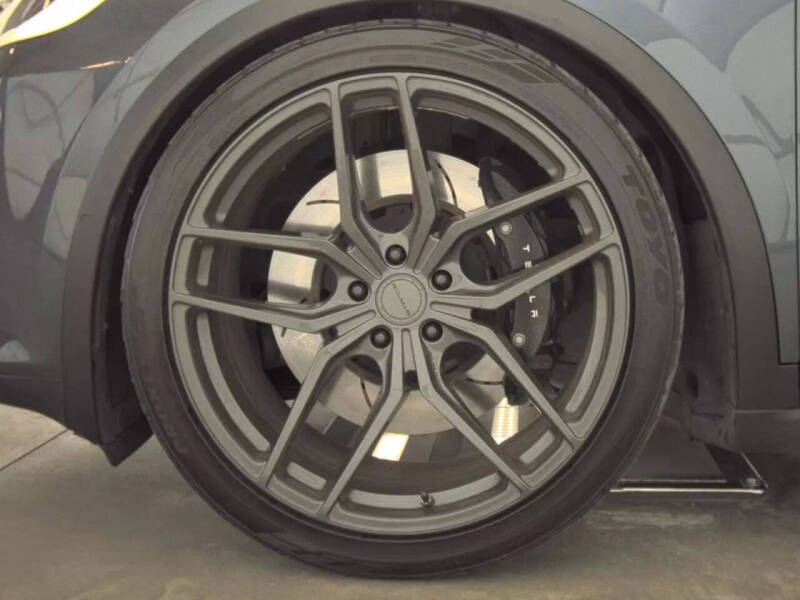 2022 Tesla Model X Plaid