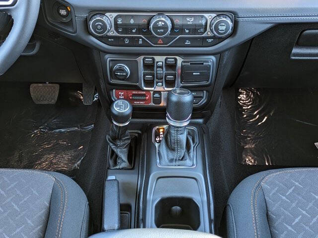 2026 Jeep Gladiator Mojave