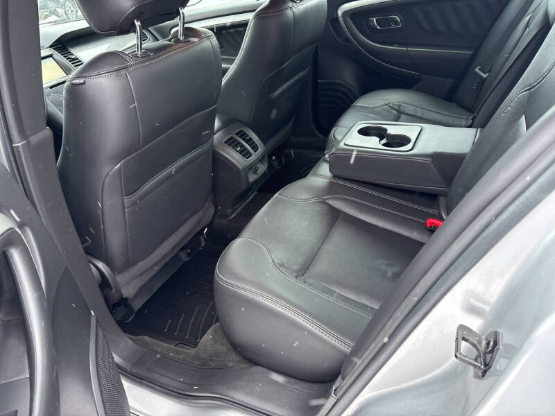 2014 Ford Taurus SEL