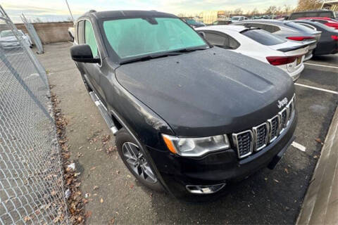 2019 Jeep Grand Cherokee Laredo E