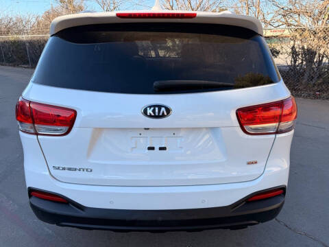 2016 Kia Sorento L