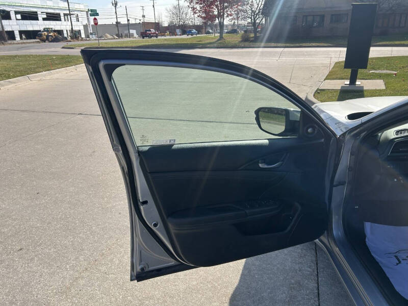 2019 Honda Insight Touring