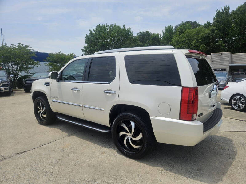 2012 Cadillac Escalade Luxury