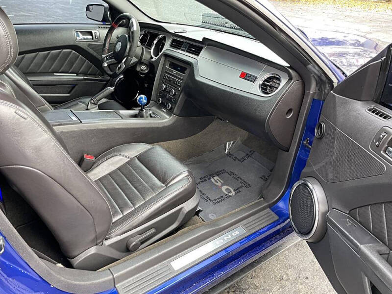 2013 Ford Mustang GT Premium