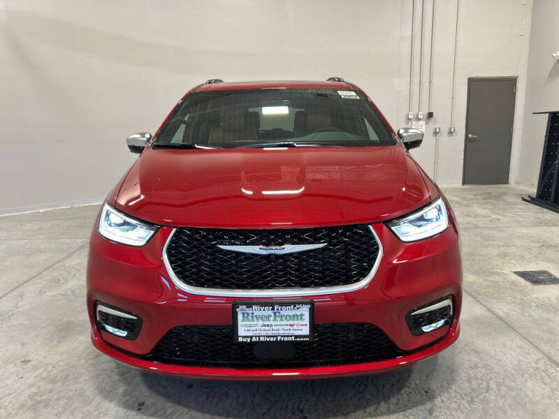 2026 Chrysler Pacifica Pinnacle