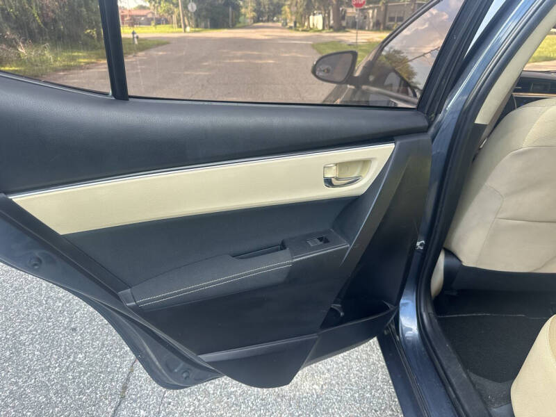 2017 Toyota Corolla LE