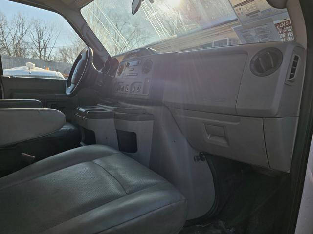 2012 Ford E-Series E-250