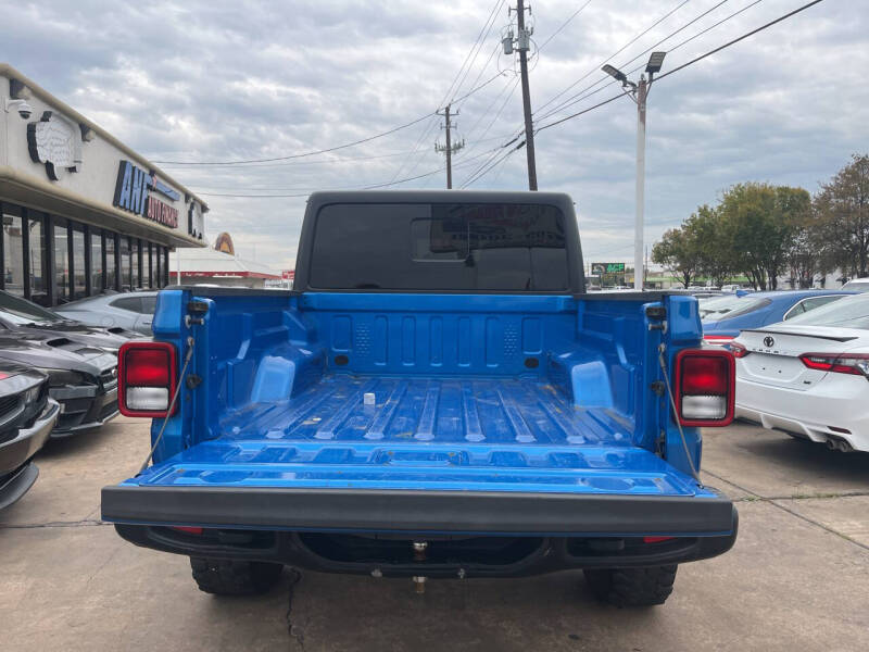 2021 Jeep Gladiator Freedom