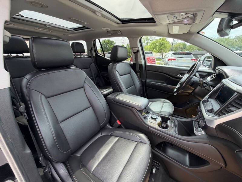 2021 GMC Acadia SLT