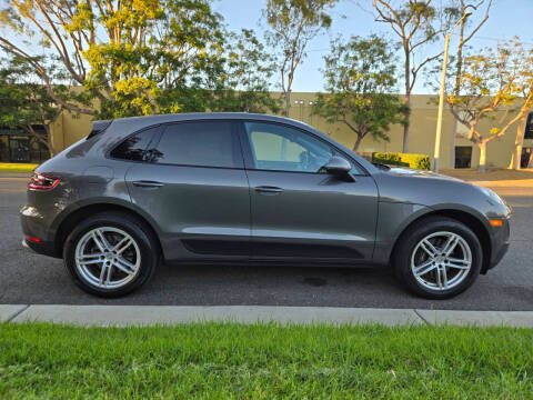 2018 Porsche Macan