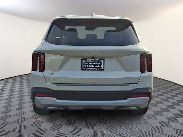 2026 Kia Sorento LX