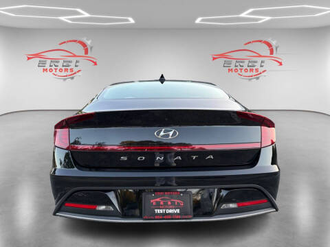 2023 Hyundai Sonata SE