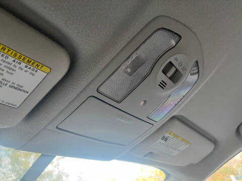 2011 Toyota Prius Two