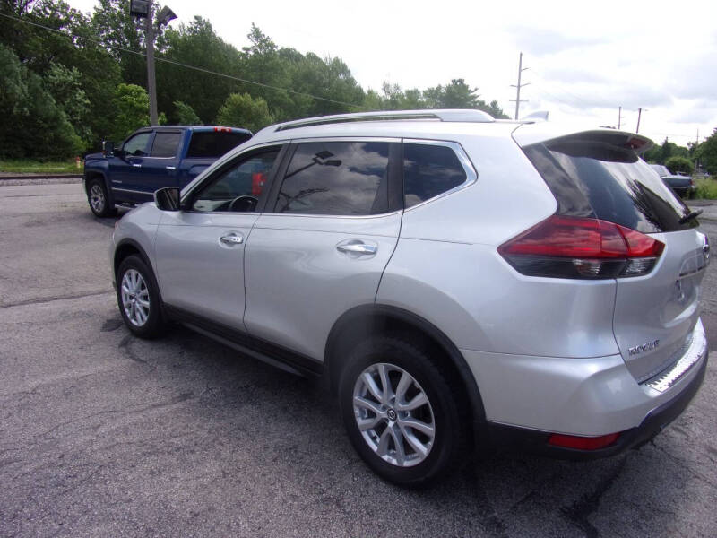 2018 Nissan Rogue SV