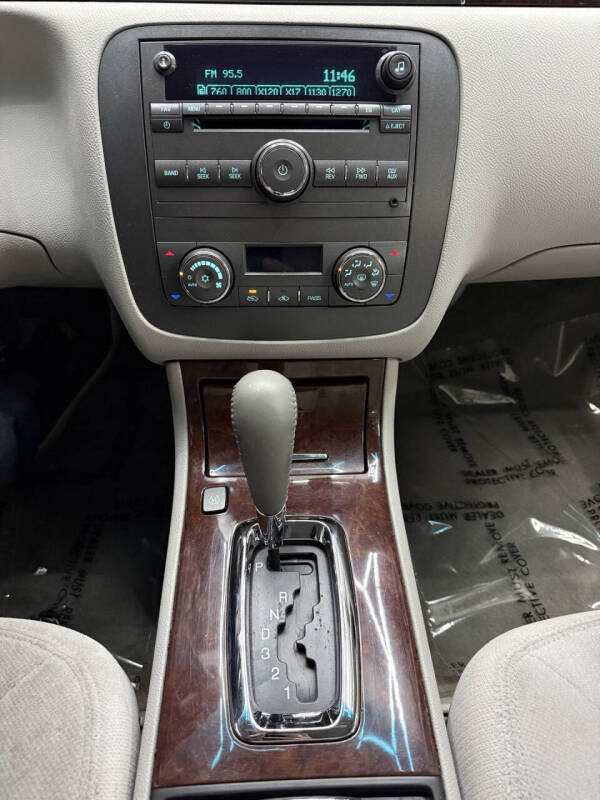 2011 Buick Lucerne CX