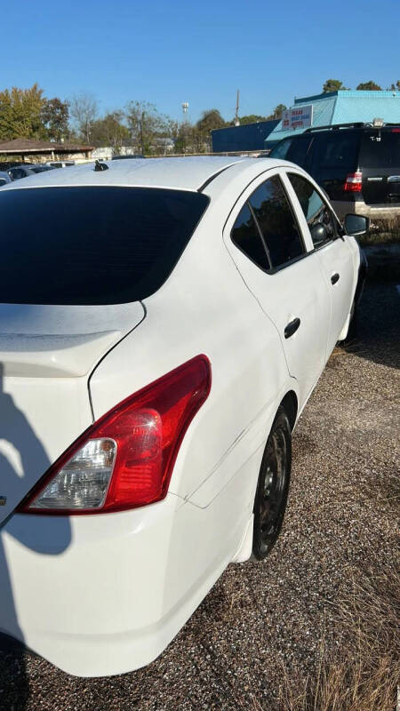 2016 Nissan Versa 1.6 S