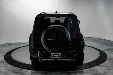 2024 Land Rover Defender 130 P400 X-Dynamic SE