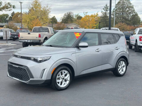 2023 Kia Soul LX