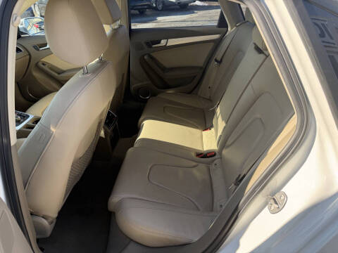 2012 Audi A4 2.0T quattro Prestige