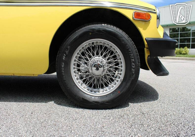 1975 MG B