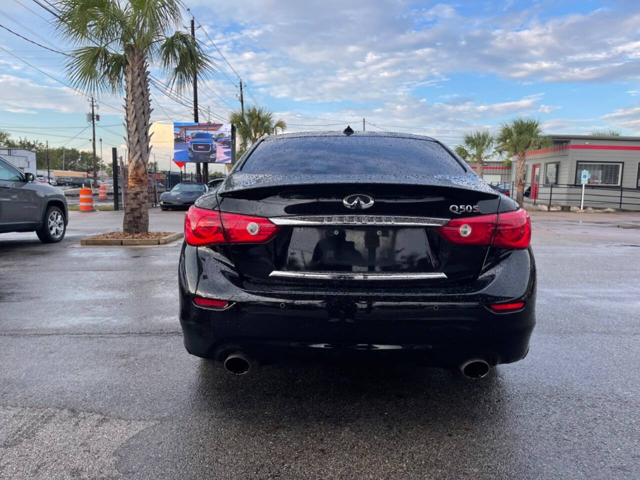 2014 INFINITI Q50 for sale at SMART CHOICE AUTO in Pasadena, TX