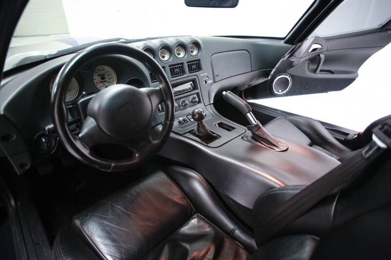1999 Dodge Viper GTS