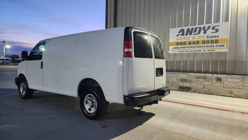 2024 Chevrolet Express 2500