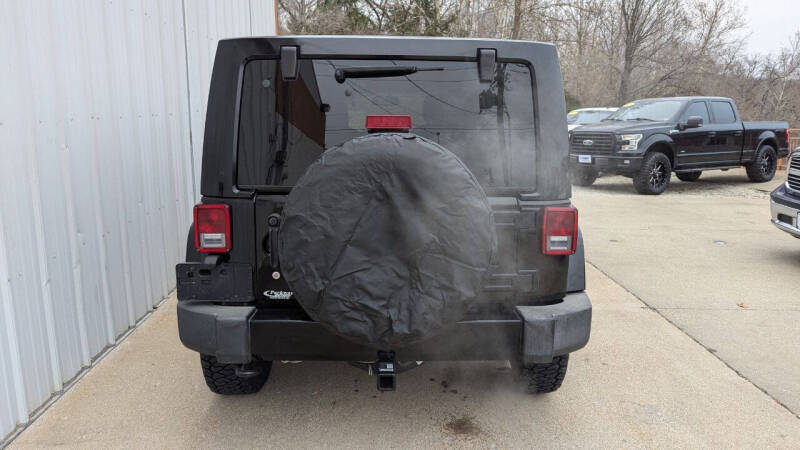 2016 Jeep Wrangler Unlimited Sahara 75th Anniversary