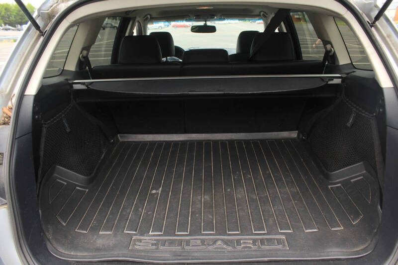 2012 Subaru Outback 3.6R Limited