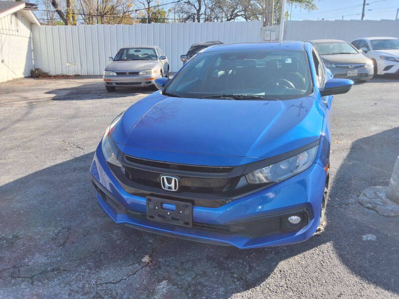 Honda Civic's photo