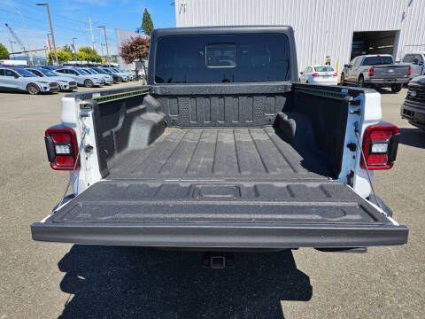 2021 Jeep Gladiator Mojave