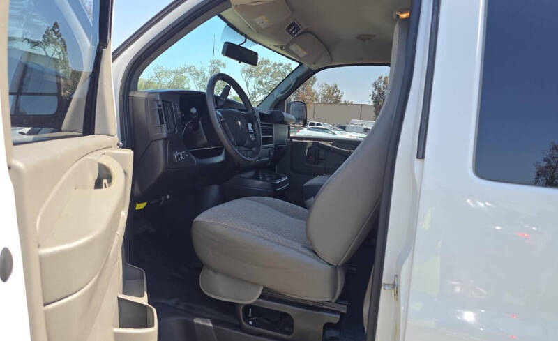 2013 Chevrolet Express LS 2500