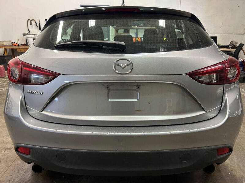 2015 Mazda MAZDA3 i Sport