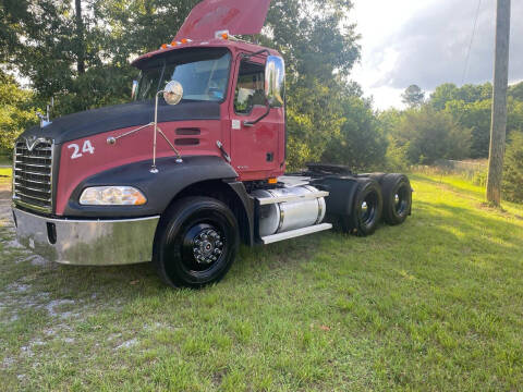2007 Mack Vision
