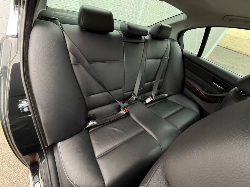 2006 BMW 3 Series 330xi