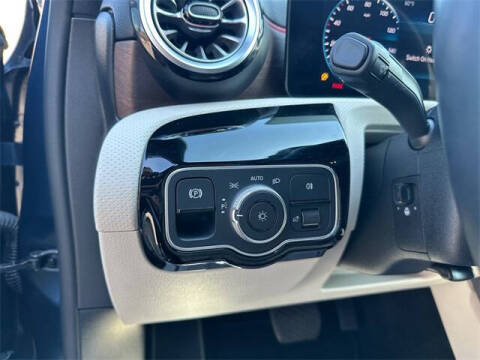 2022 Mercedes-Benz A-Class A 220 4MATIC